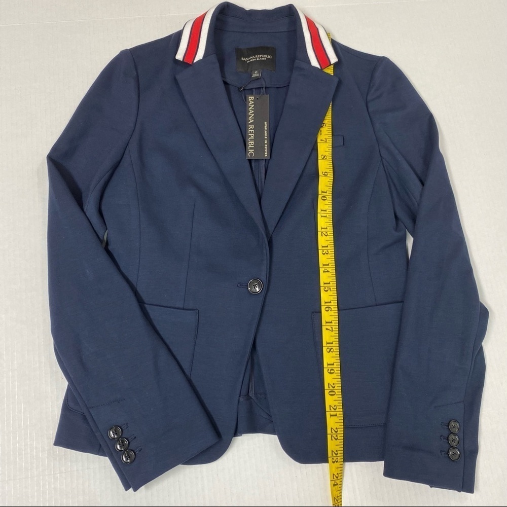 Banana Republic Classic Contrast Striped Collar Navy Blazer Ponte NWT - Picture 5 of 14